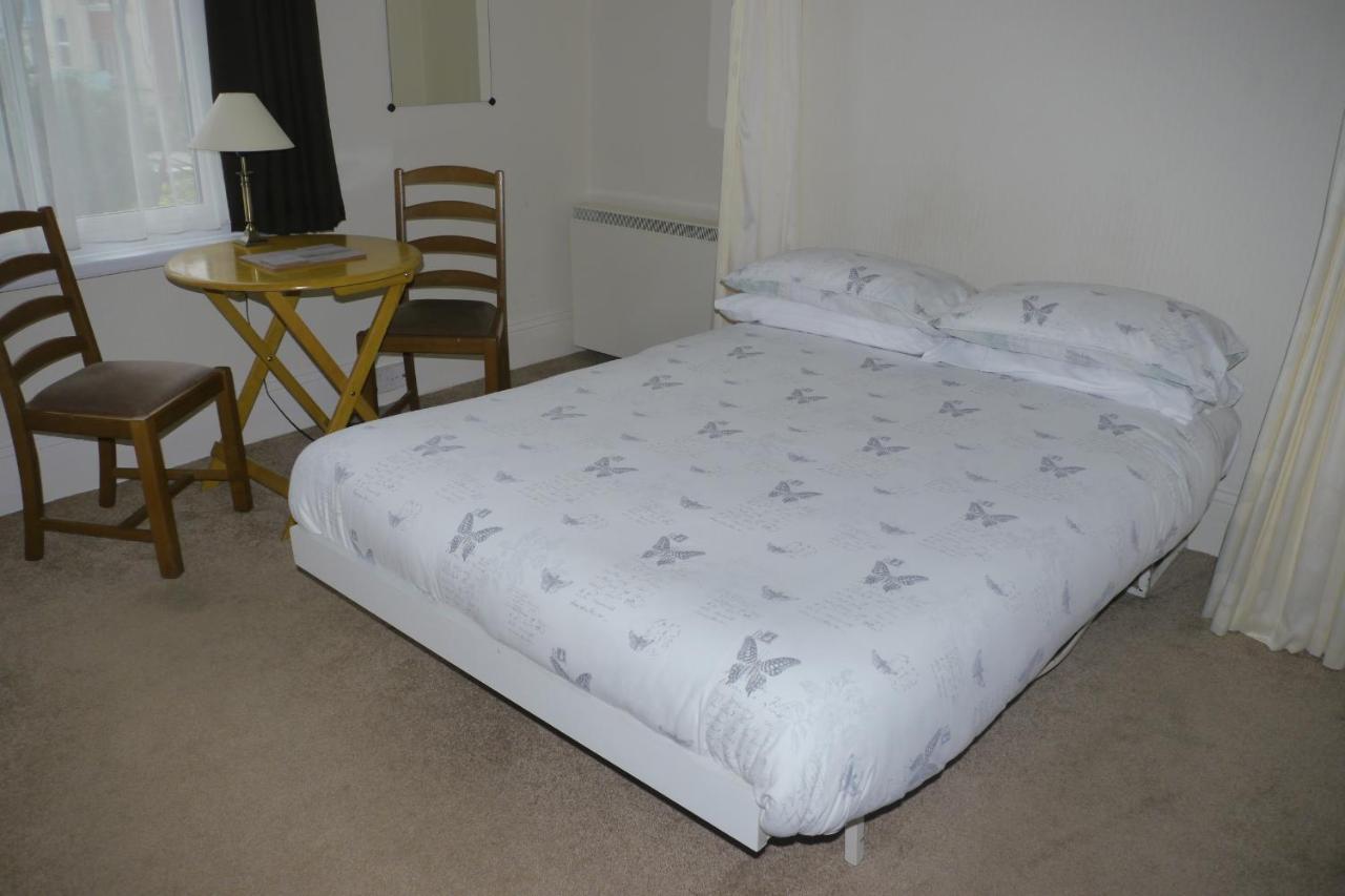 Broadshade Holiday Apartments Paignton Camera foto